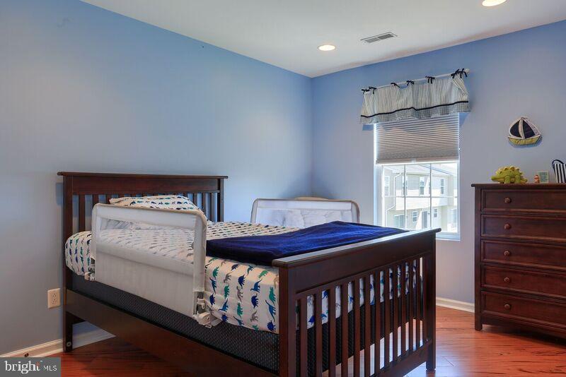 HAWTHORNE RIDGE - Residential