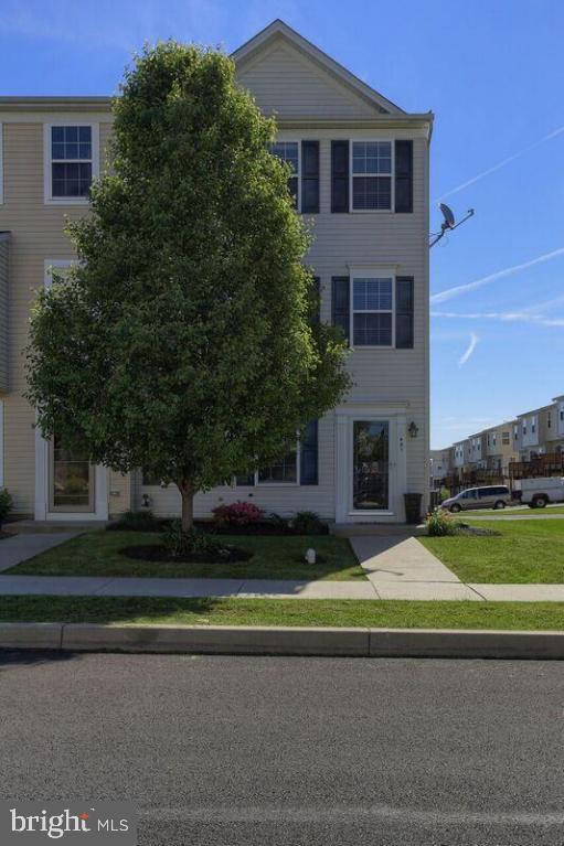 HAWTHORNE RIDGE - Residential