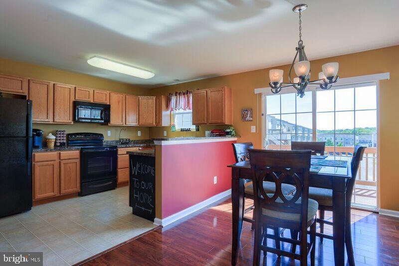 HAWTHORNE RIDGE - Residential