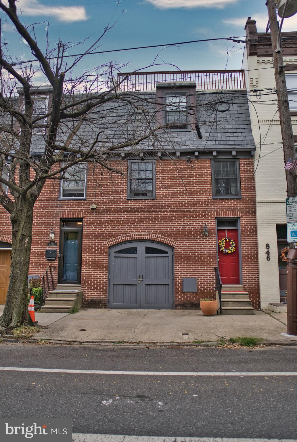 848 S FRONT STREET