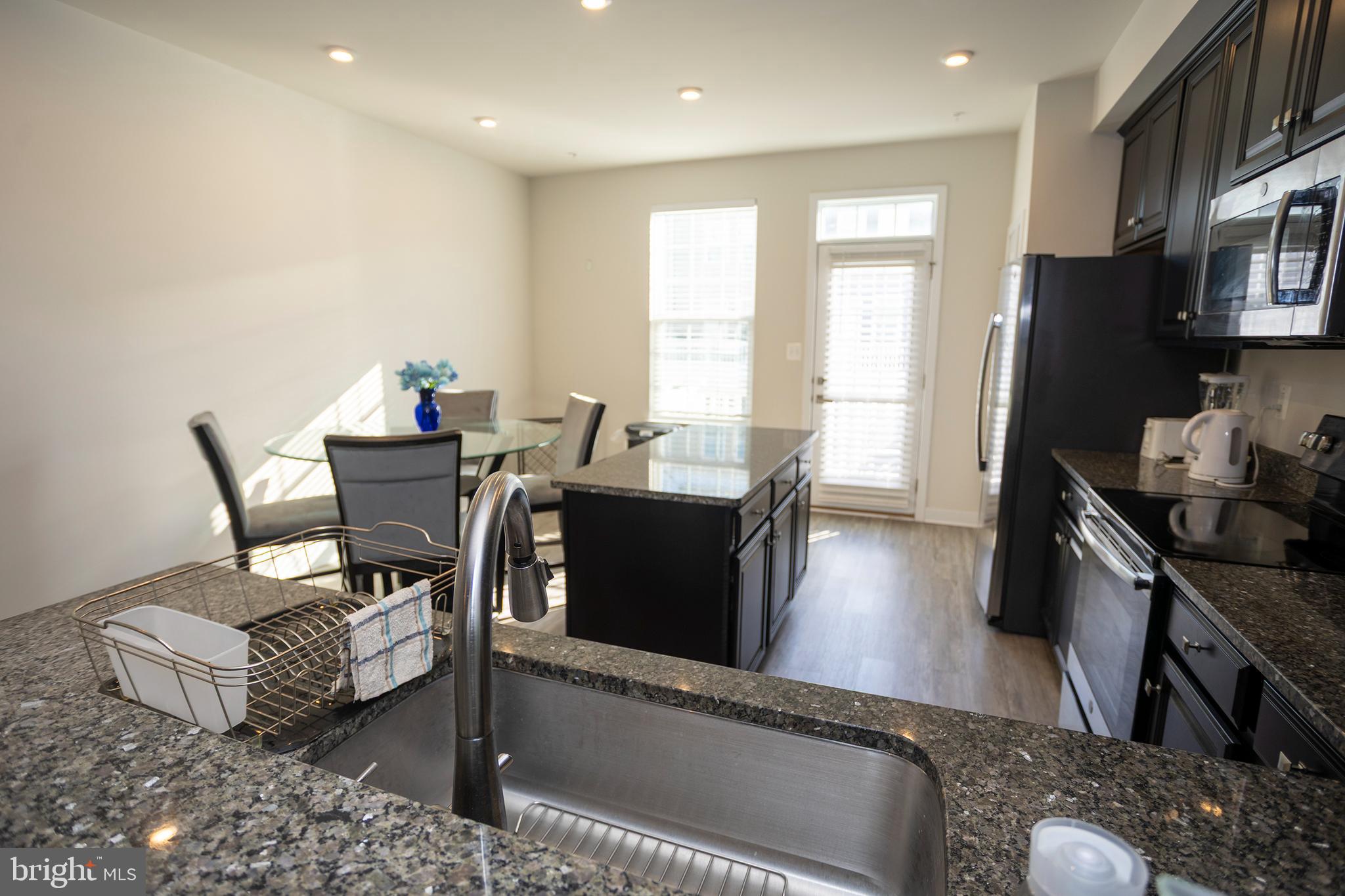 LARGO TOWN CENTER - Residential