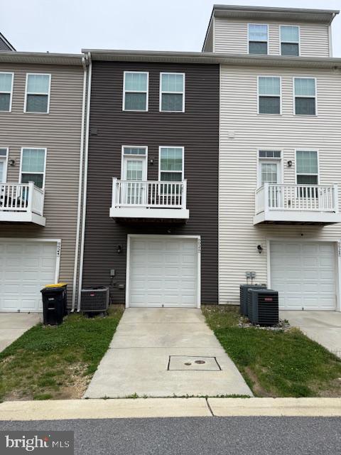 LARGO TOWN CENTER - Residential