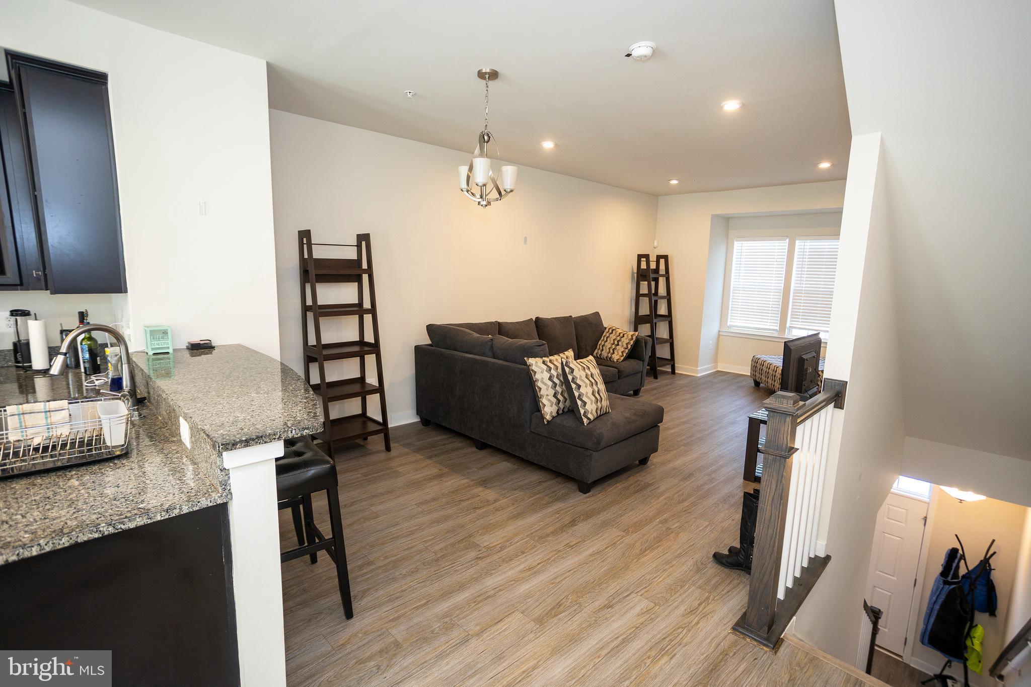 LARGO TOWN CENTER - Residential