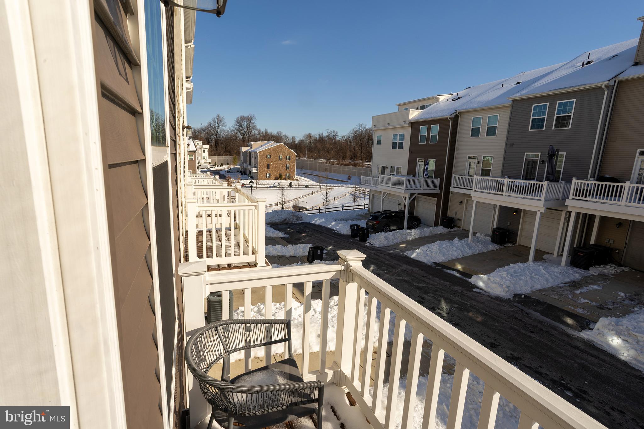 LARGO TOWN CENTER - Residential