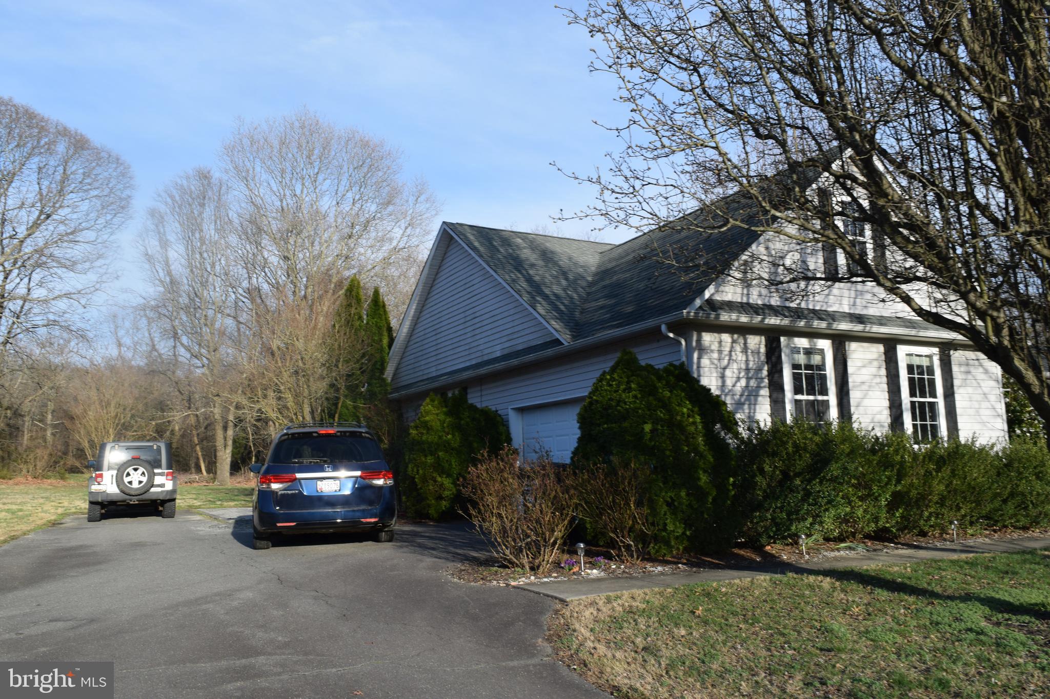 BRETON BAY ESTATES - Residential