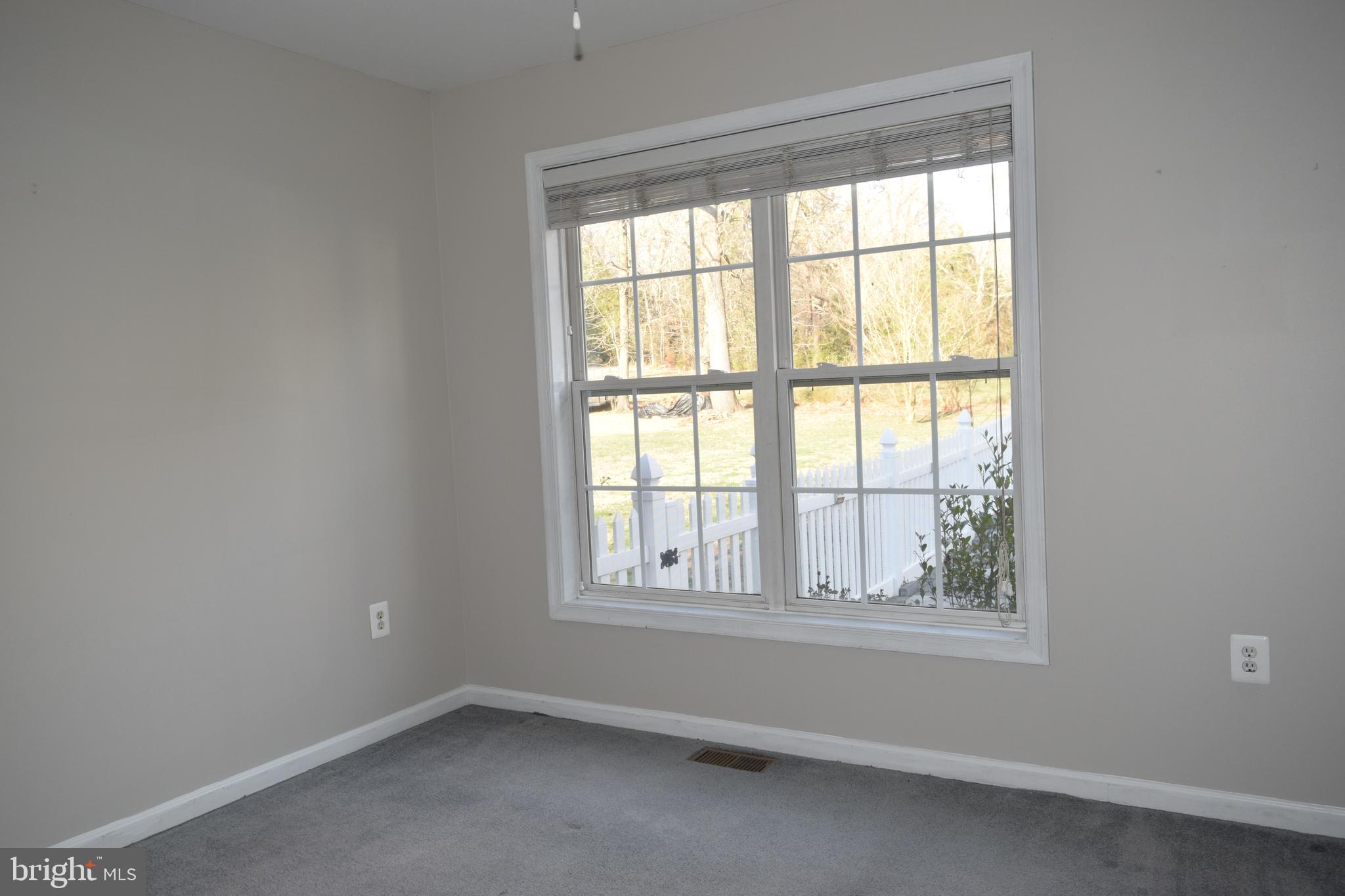 BRETON BAY ESTATES - Residential