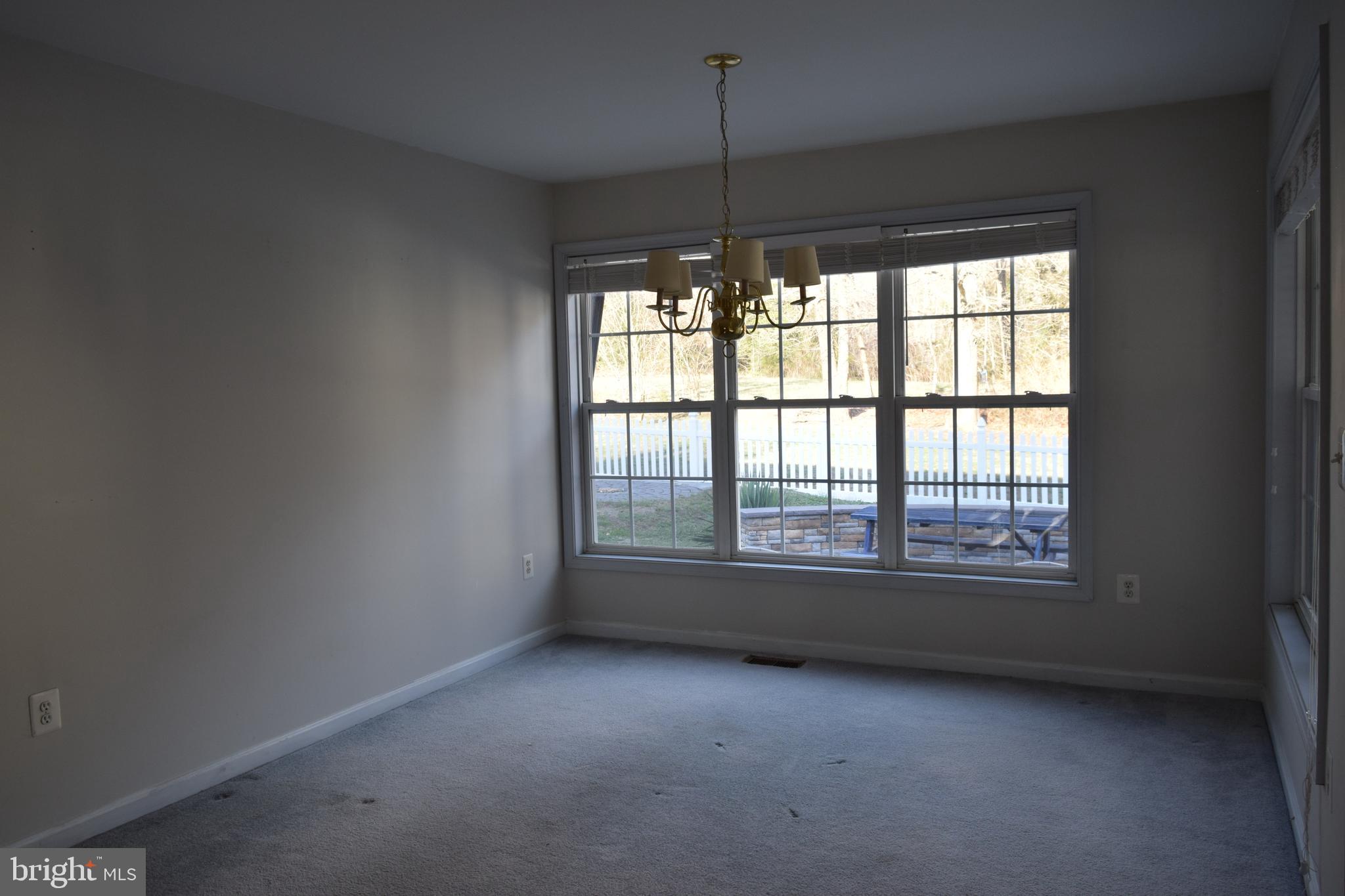 BRETON BAY ESTATES - Residential