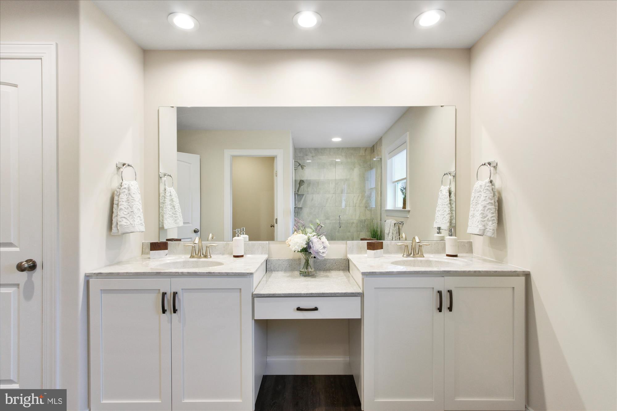 MILLWOOD HOMES AT BENNETT RUN - Residential