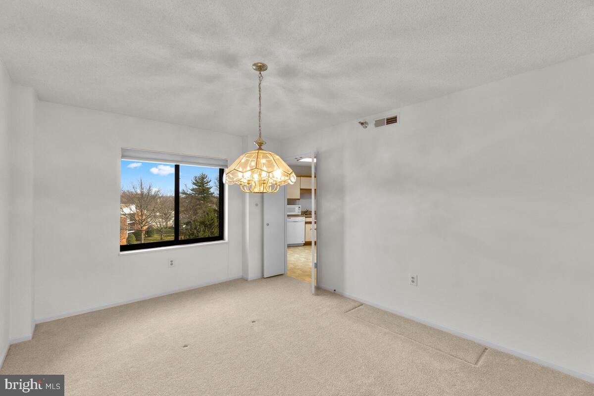 FAIRWAYS NORTH - Residential