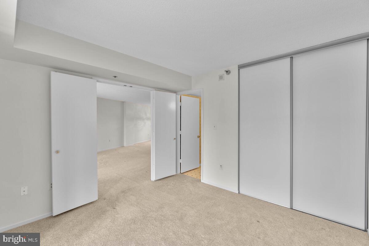 FAIRWAYS NORTH - Residential