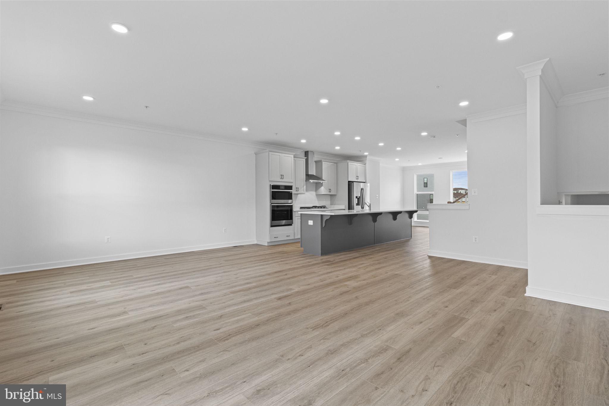 SOUTHLAKE - Residential