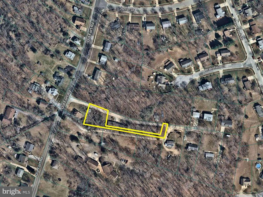 ONLINE AUCTION: Bidding begins 12/7/2023 @ 10:00 AM. Bidding ends 12/11/2023 @ 11:05 AM. List Price is Suggested Opening Bid. Deposit: $5,000. 10% Buyer's Premium or a $1,000 auction service fee, whichever is greater, will be added to the high bid. +/- 10,872 SF Lot in the Chapel Hill area of Prince George's County. JUST MINUTES to the Fort Washington Park & Numerous other Attractions! Convenient Access to Major Traffic Artery, Indian Head Highway.