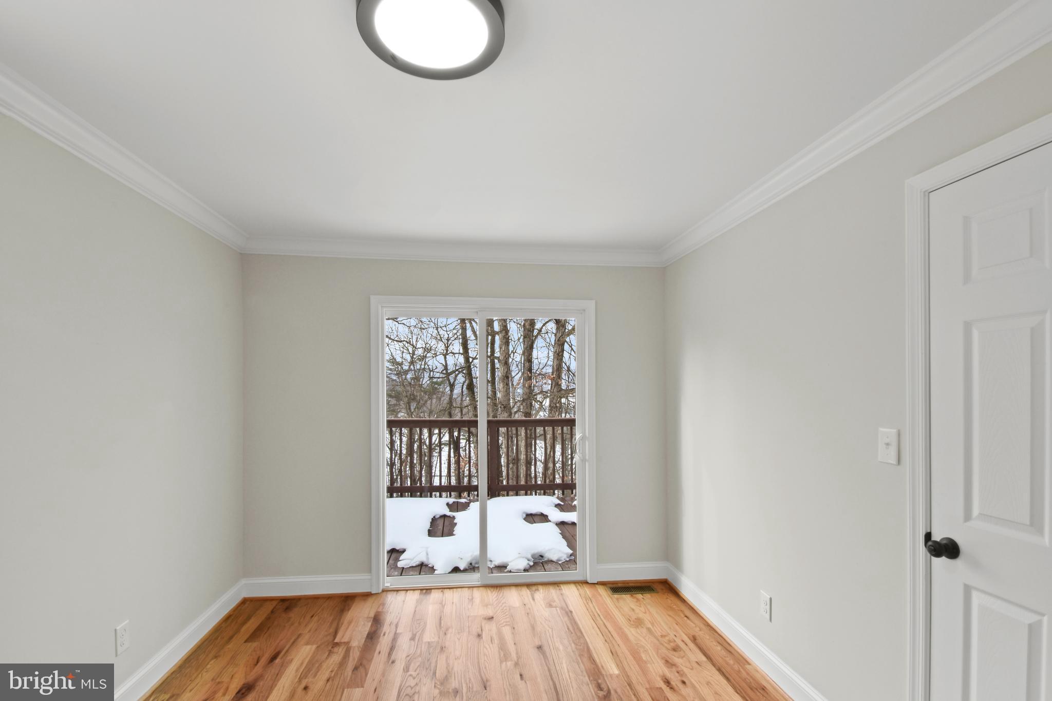 BUCK HILL DEVELOPMENT - Residential