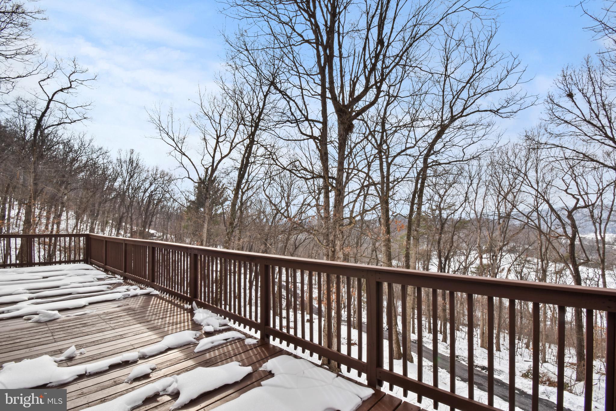 BUCK HILL DEVELOPMENT - Residential