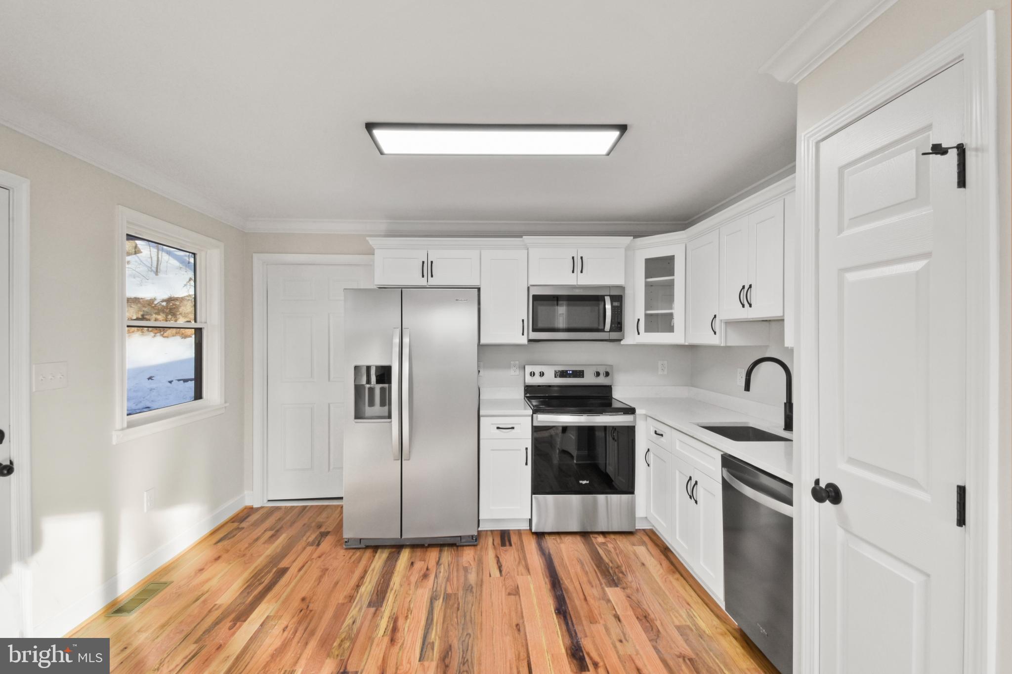 BUCK HILL DEVELOPMENT - Residential