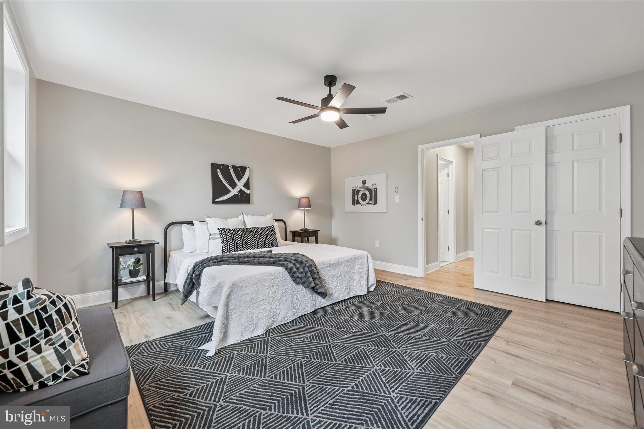 ROXBOROUGH - Residential