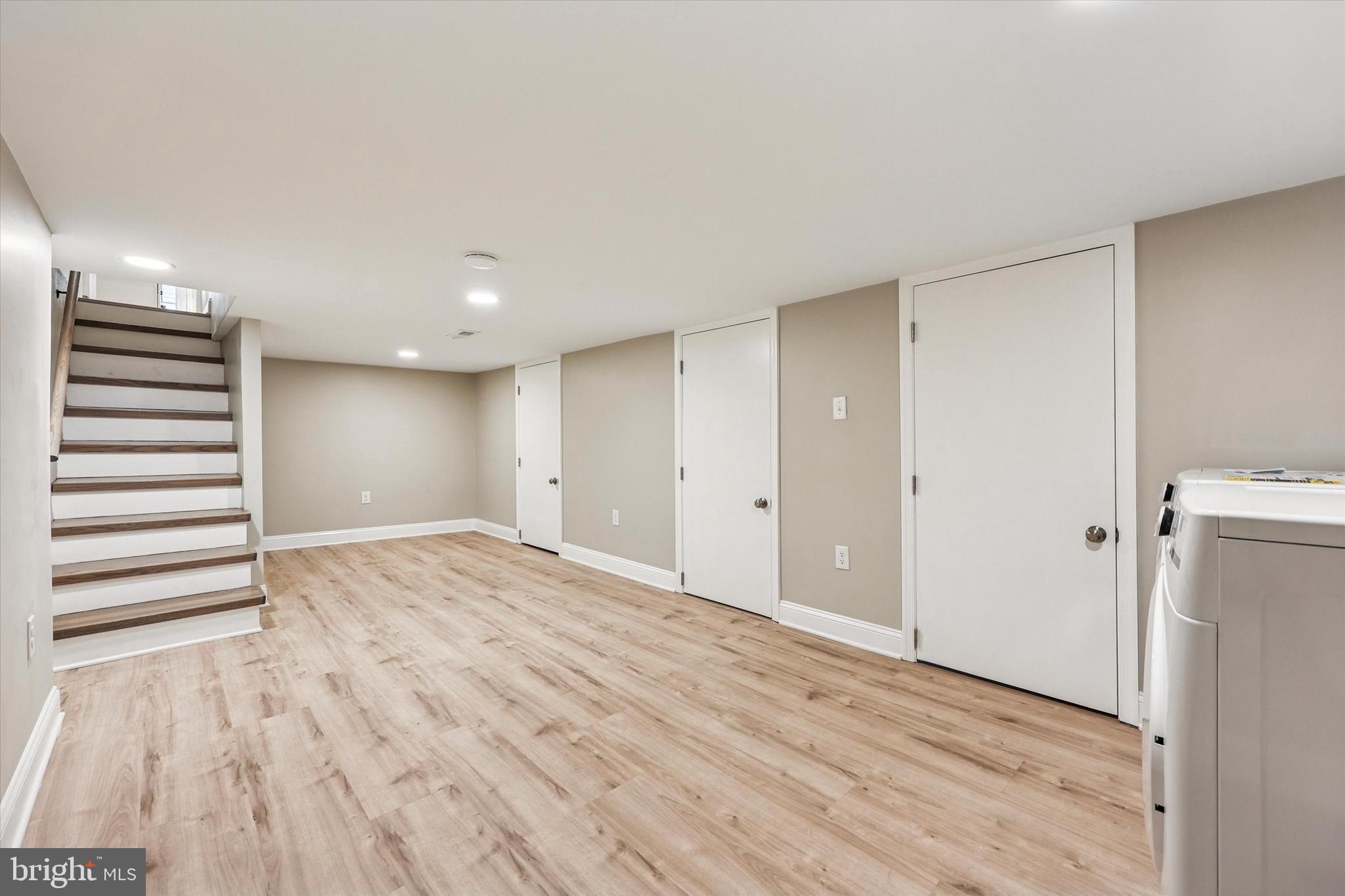 ROXBOROUGH - Residential