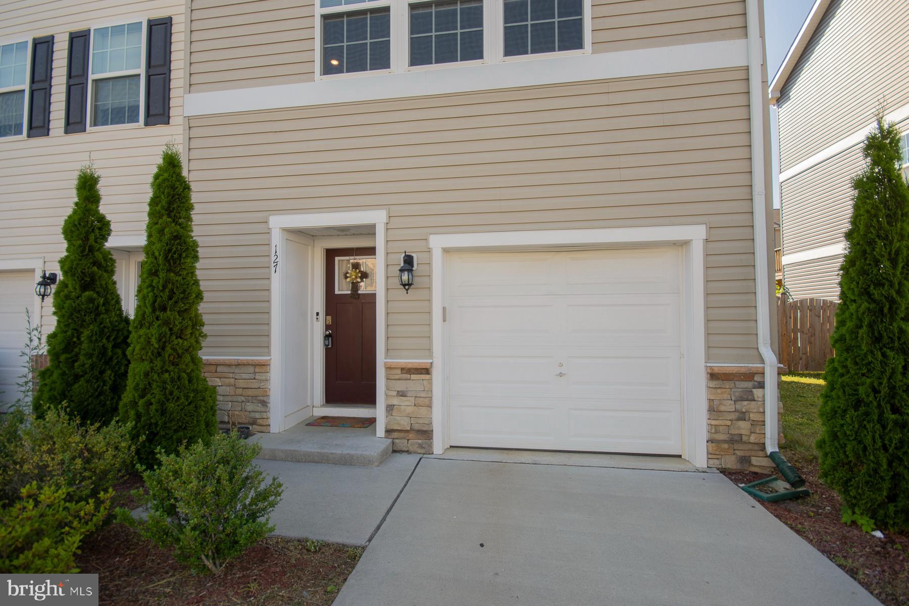 BERKELEY RIDGE - Residential