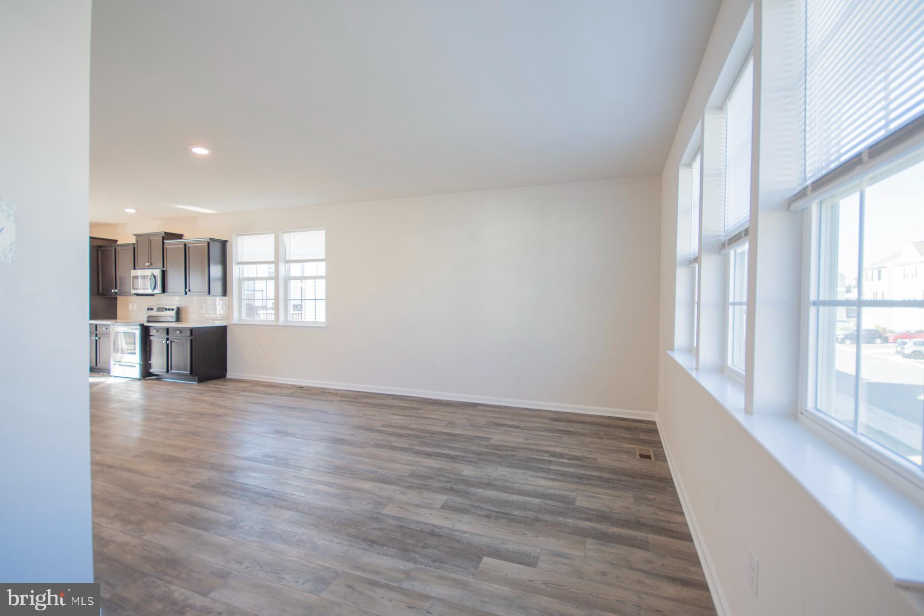 BERKELEY RIDGE - Residential