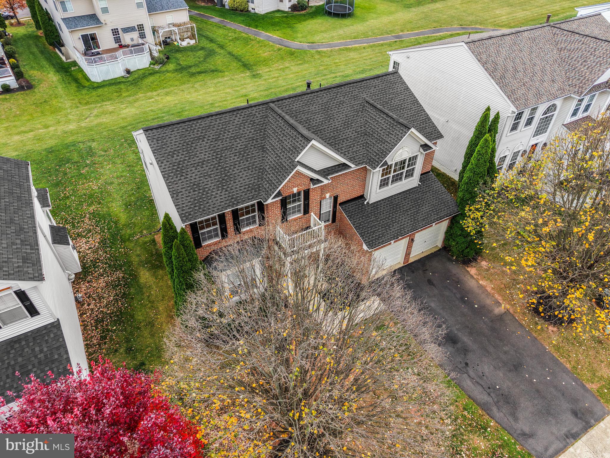 208 E ALPINE DRIVE SE