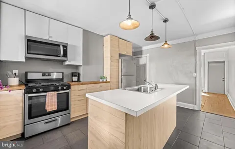 MLS: MDBA2211872