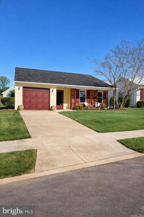 Homes For Sale - 306 Hilltop Lane<br/> COLUMBUS, NJ 08022