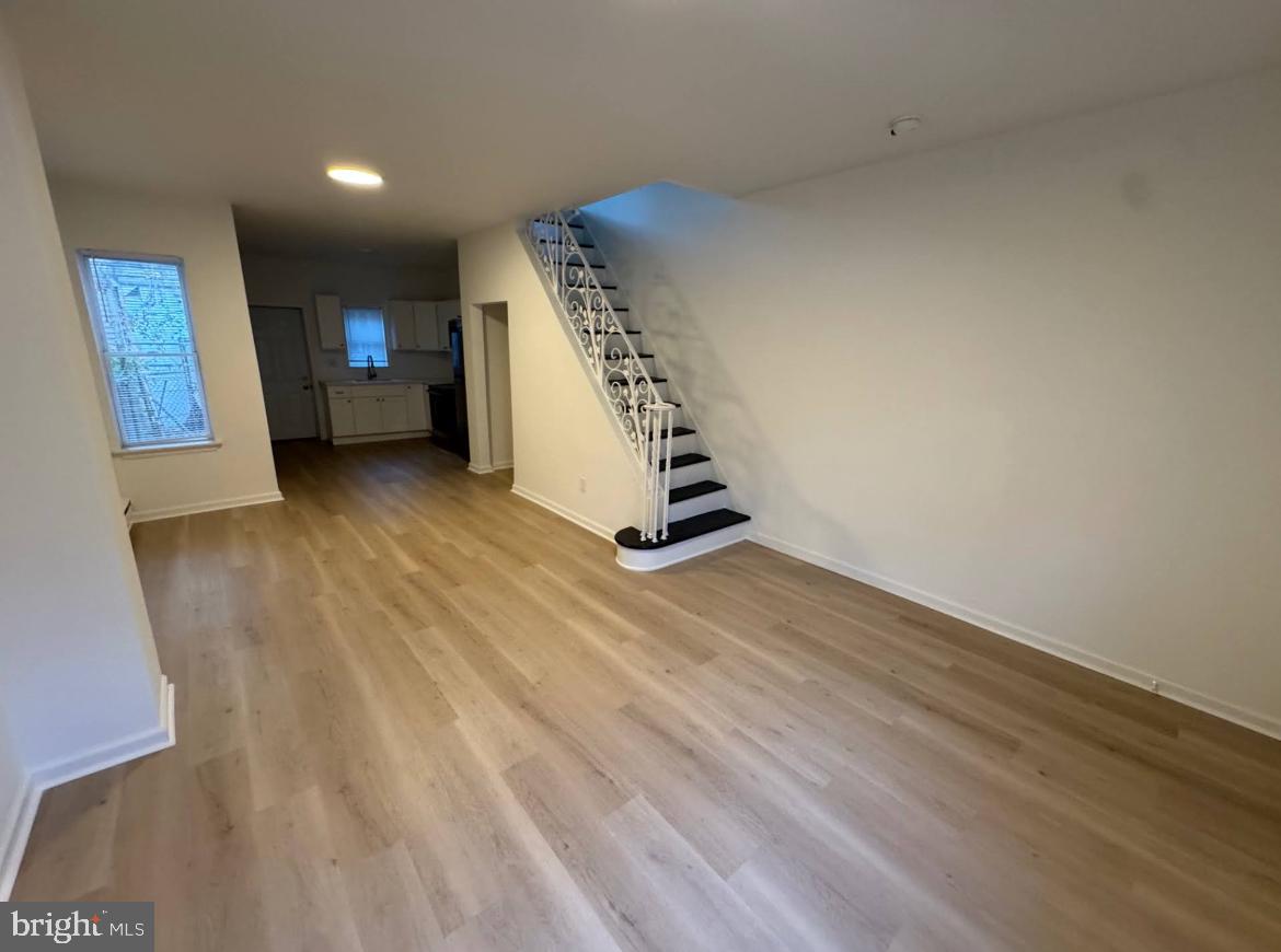 KENSINGTON - Residential Lease