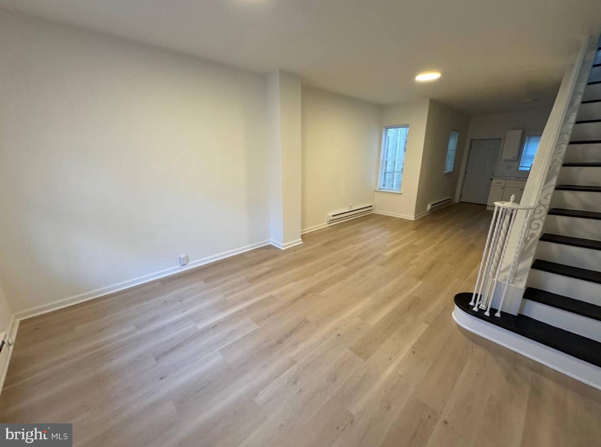 KENSINGTON - Residential Lease