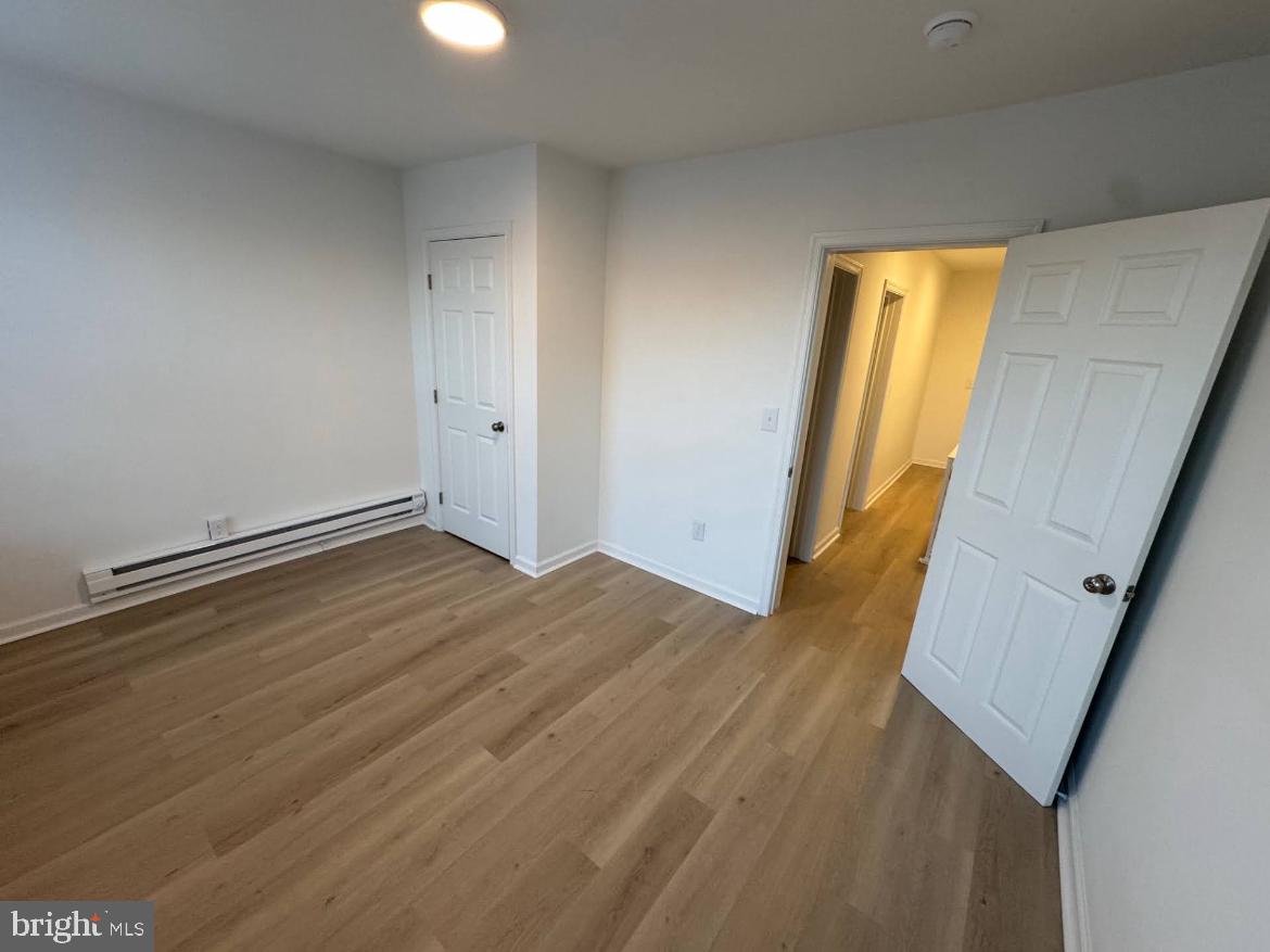 KENSINGTON - Residential Lease