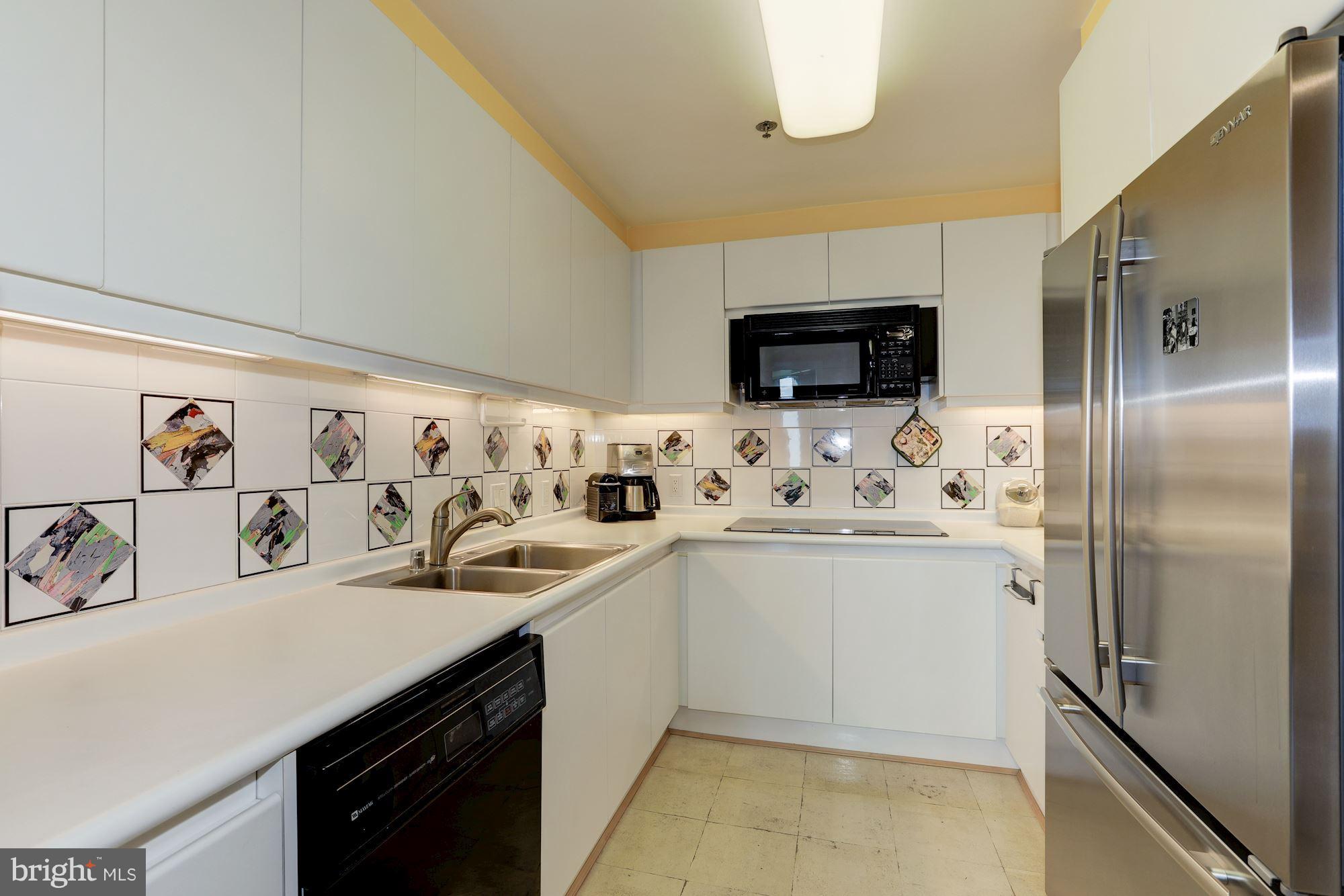 SOMERSET HOUSE - Residential