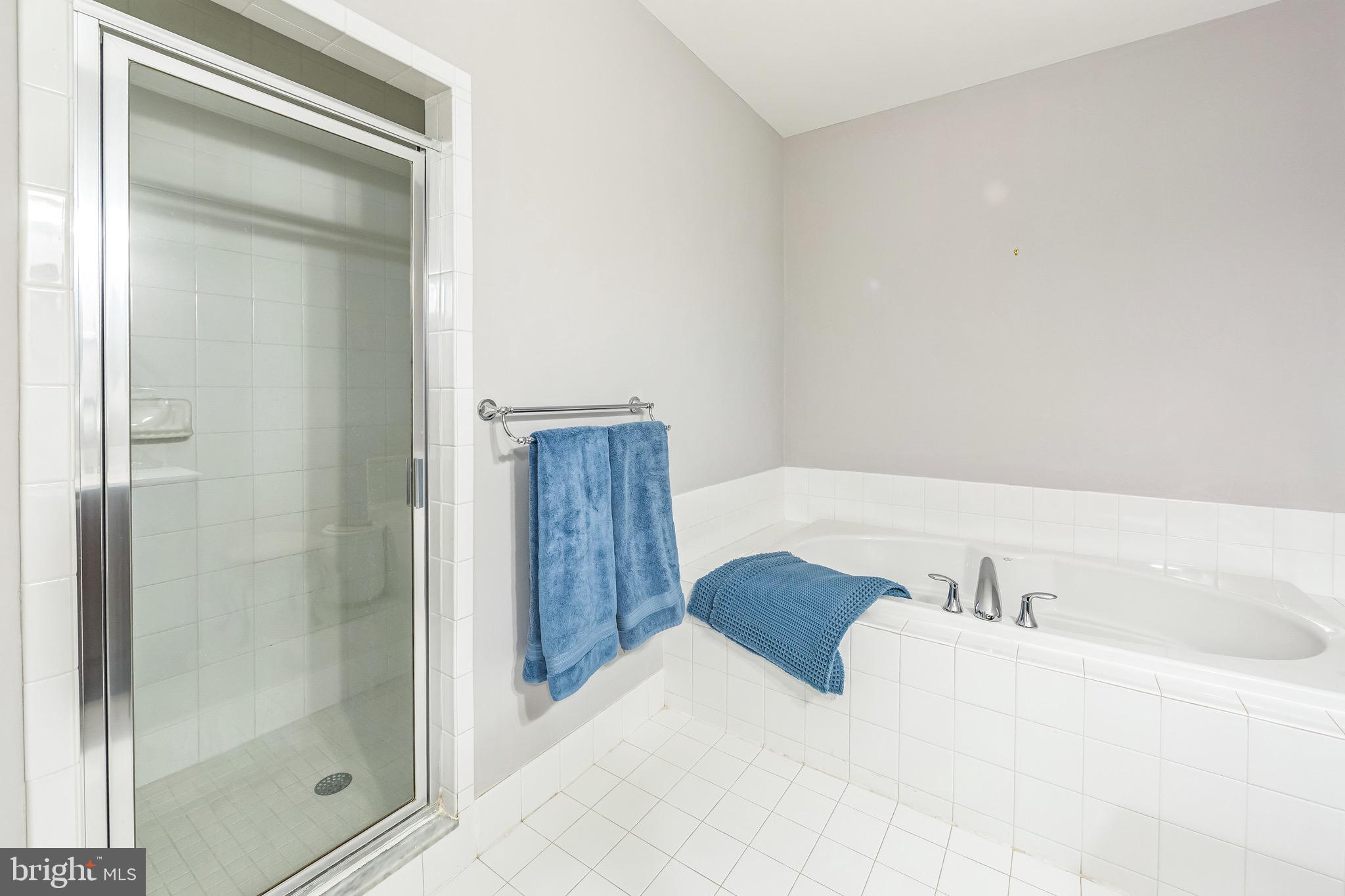 BRINTON VILLAGE - Residential