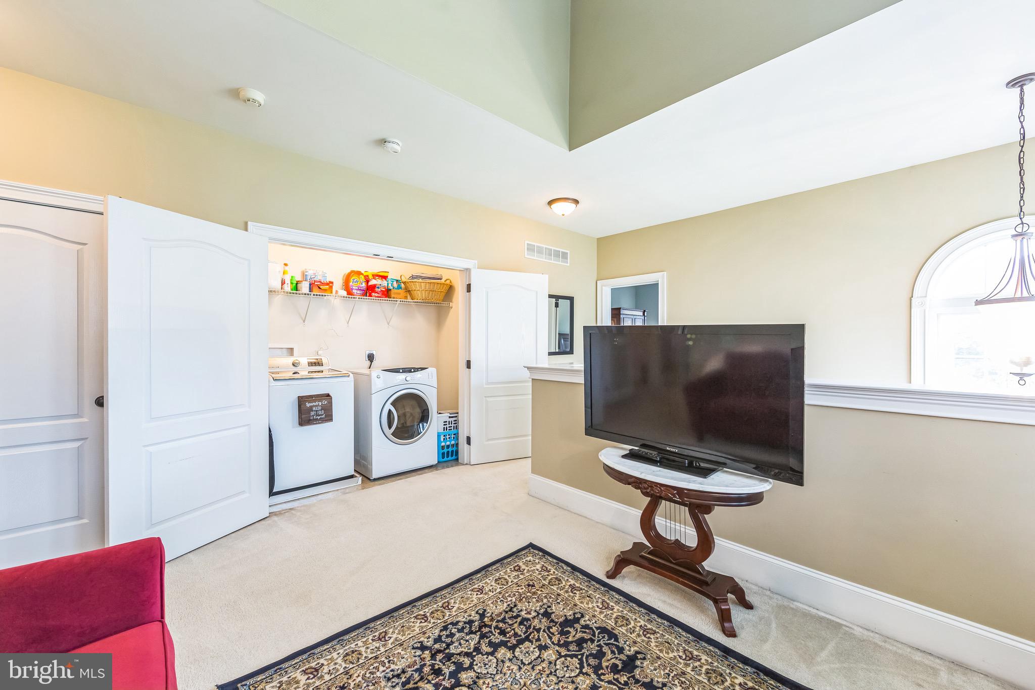 BRINTON VILLAGE - Residential