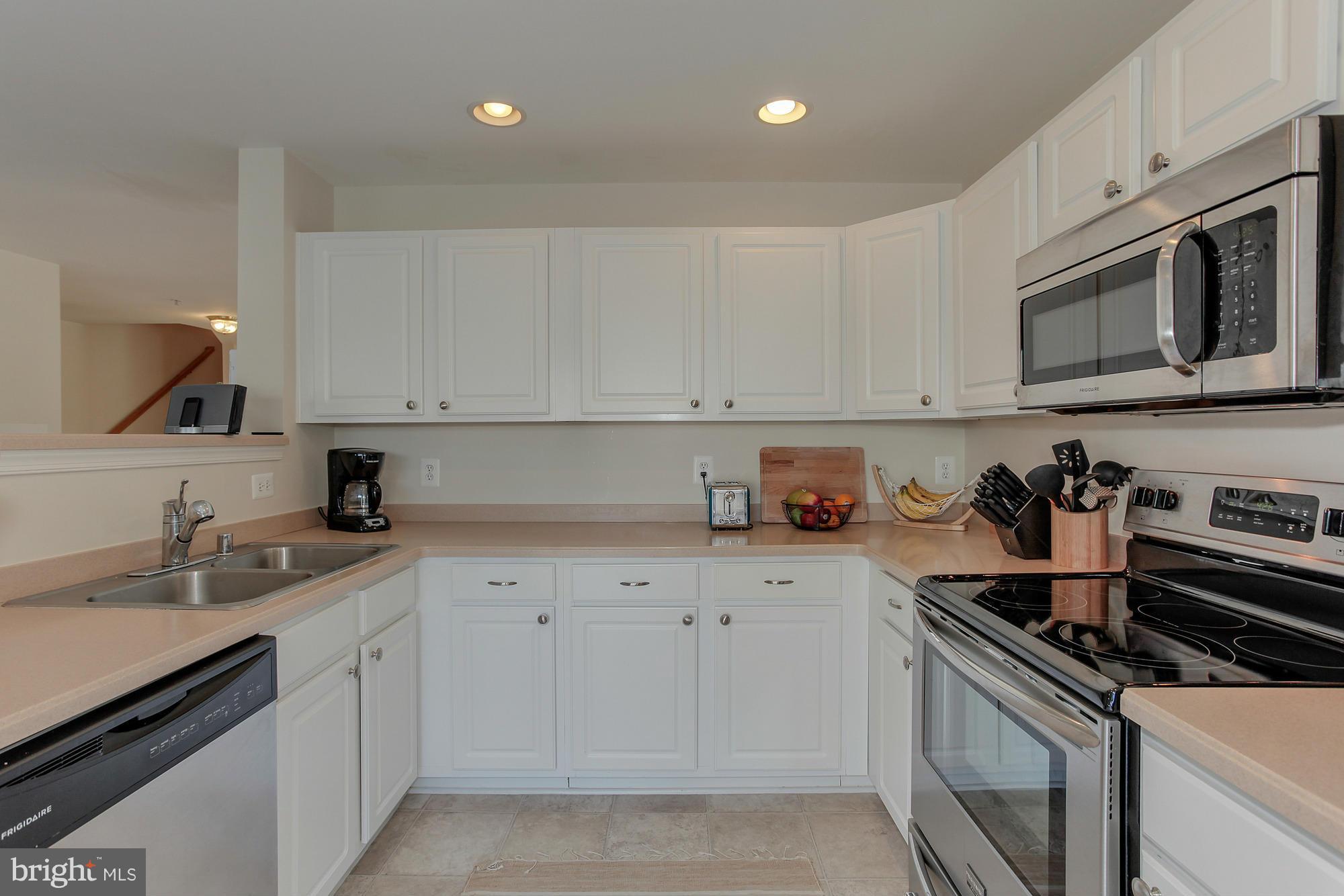 CAMERON STATION - Residential Lease