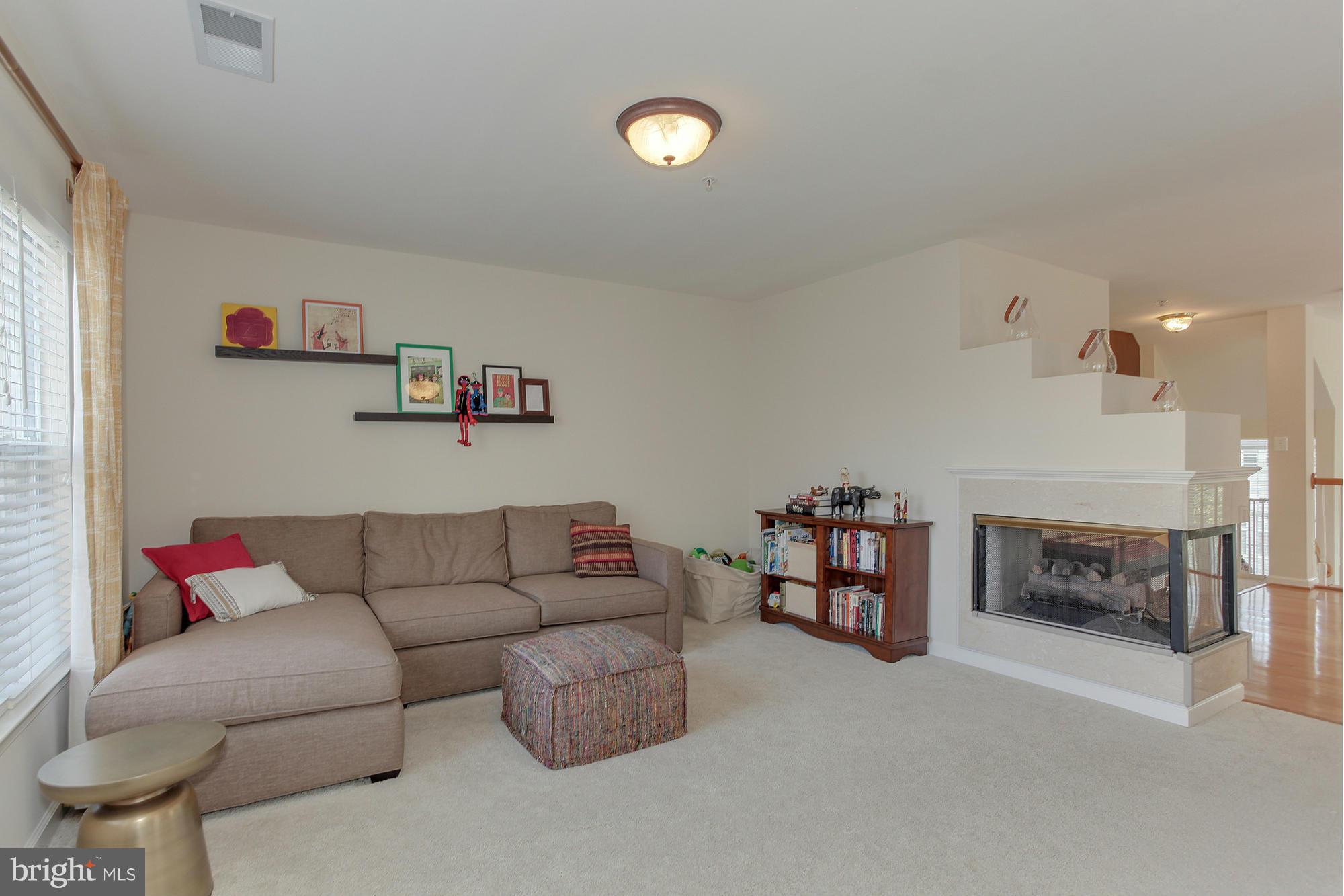 CAMERON STATION - Residential Lease