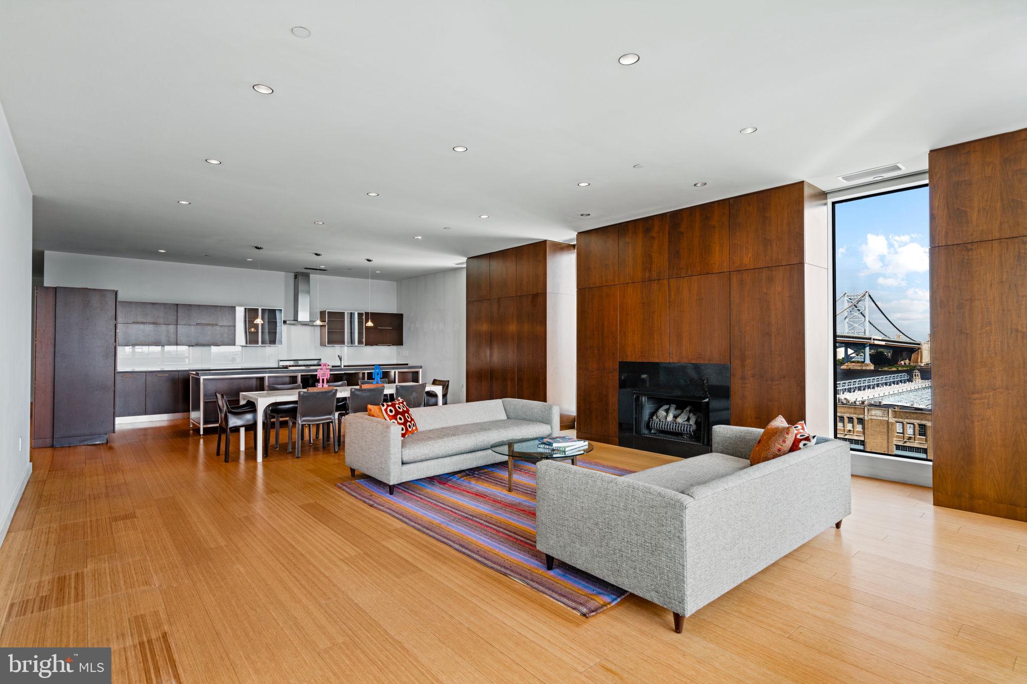 OLD CITY - Residential