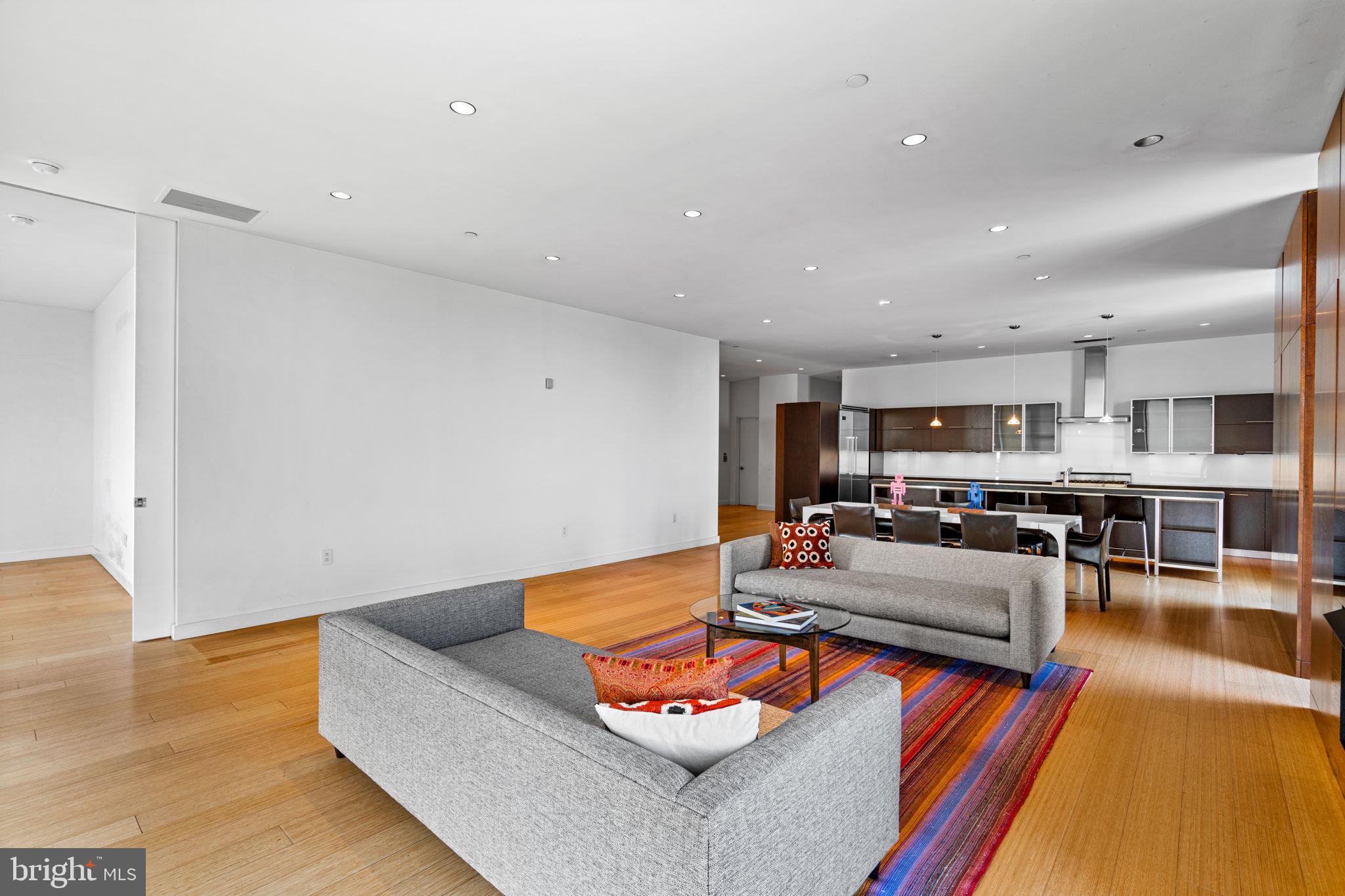 OLD CITY - Residential