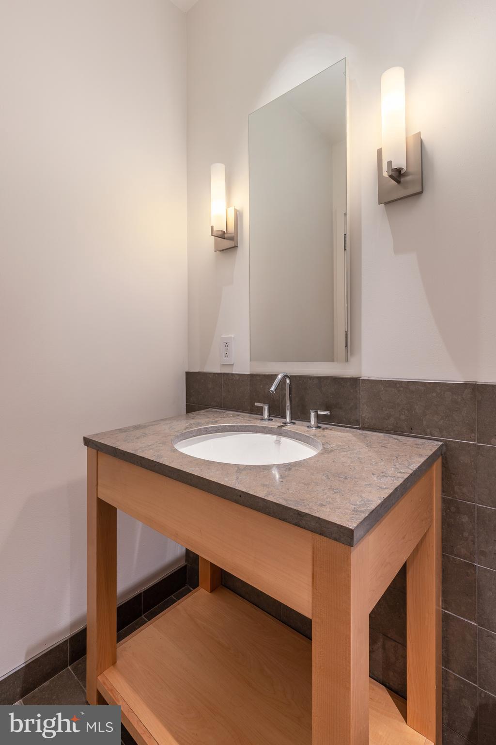 OLD CITY - Residential