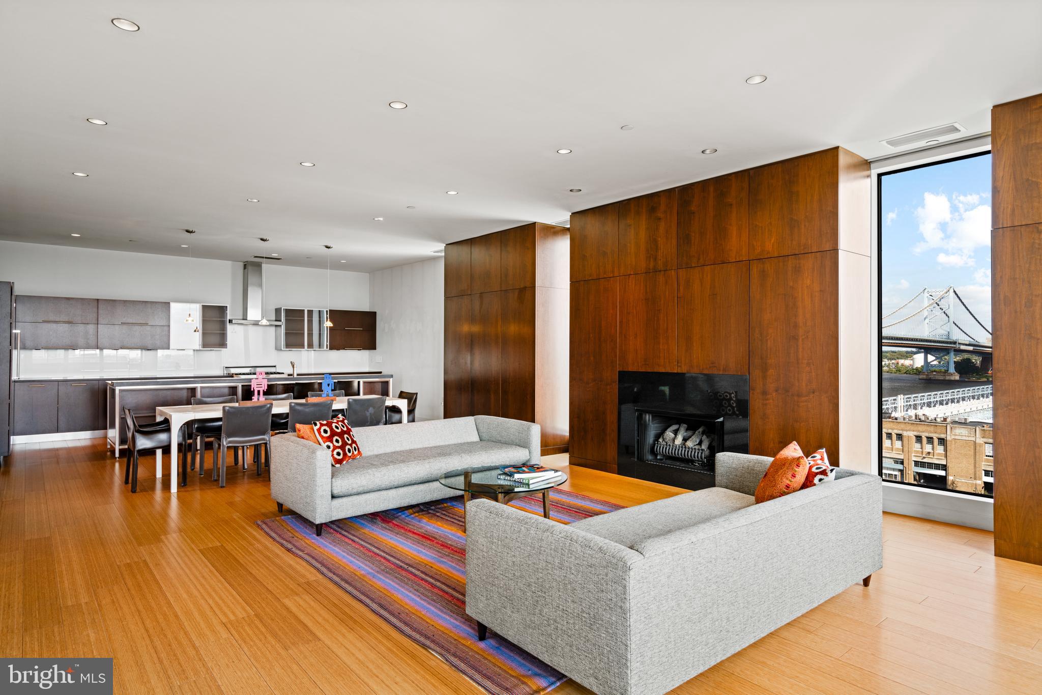 OLD CITY - Residential