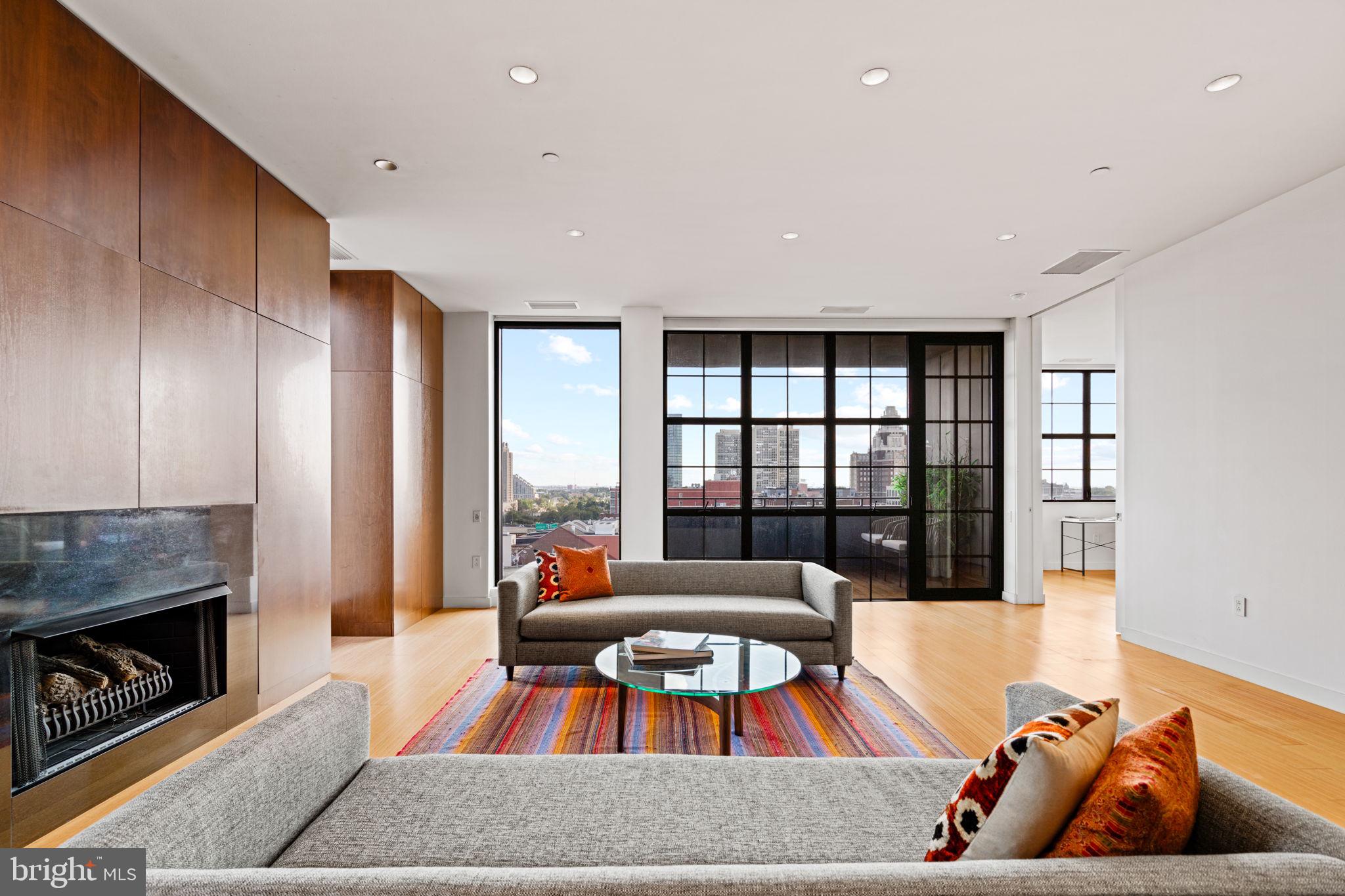 OLD CITY - Residential