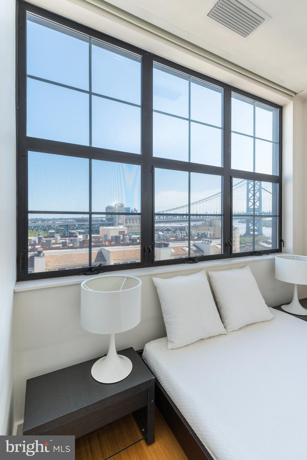 OLD CITY - Residential