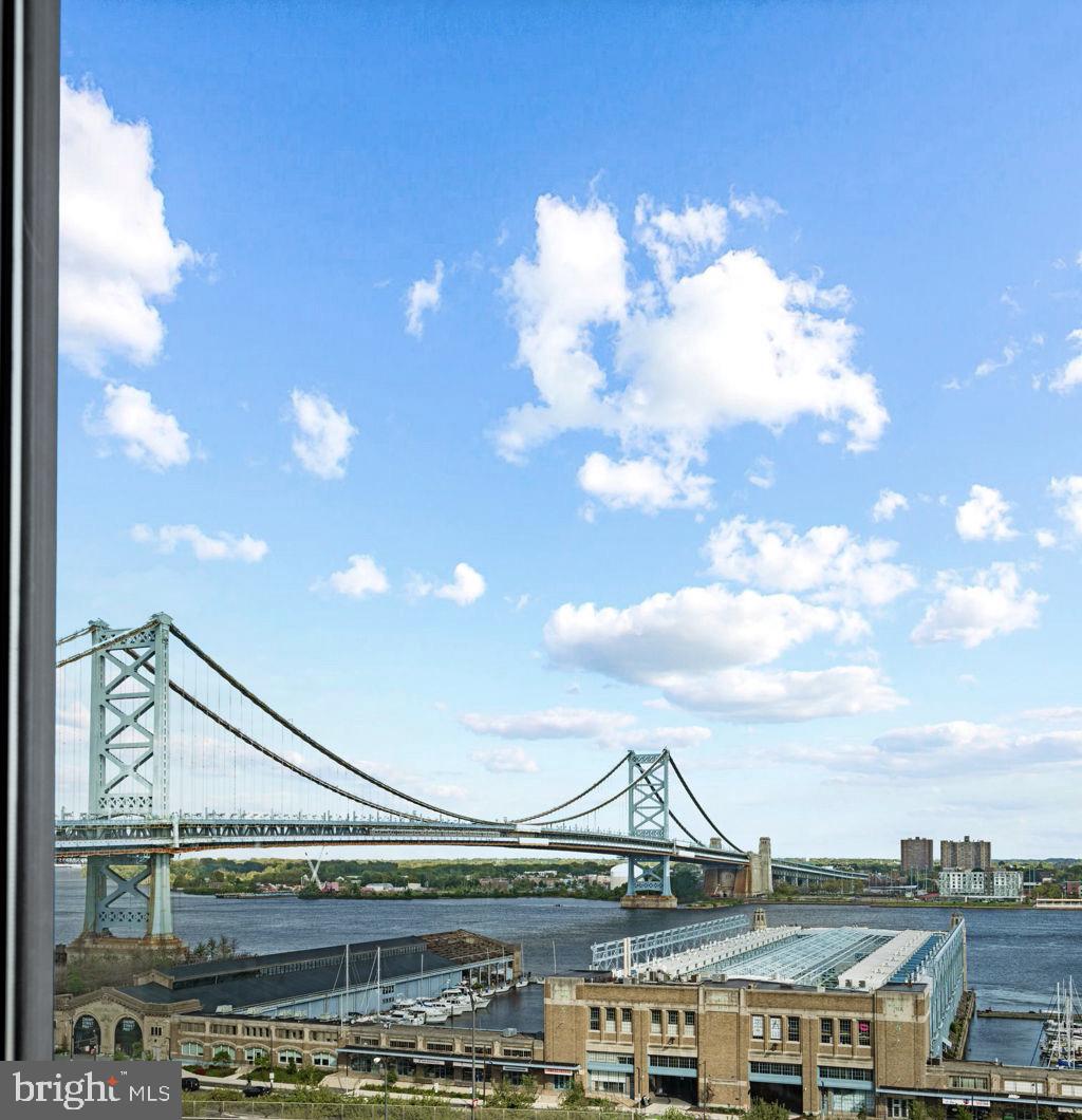 OLD CITY - Residential