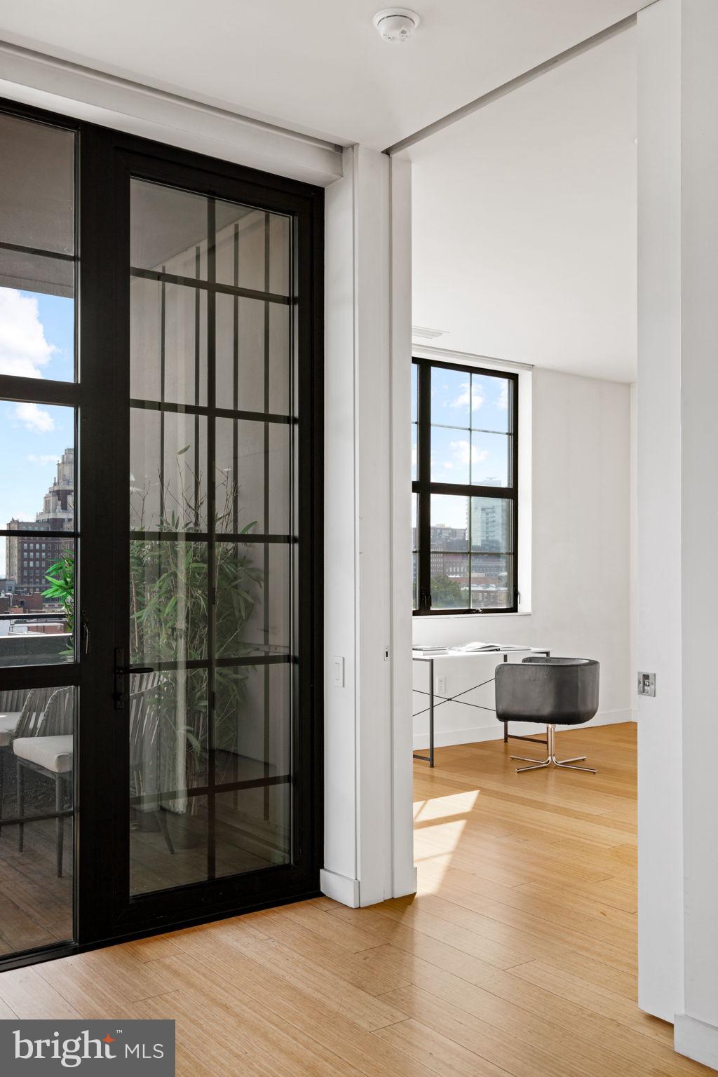 OLD CITY - Residential