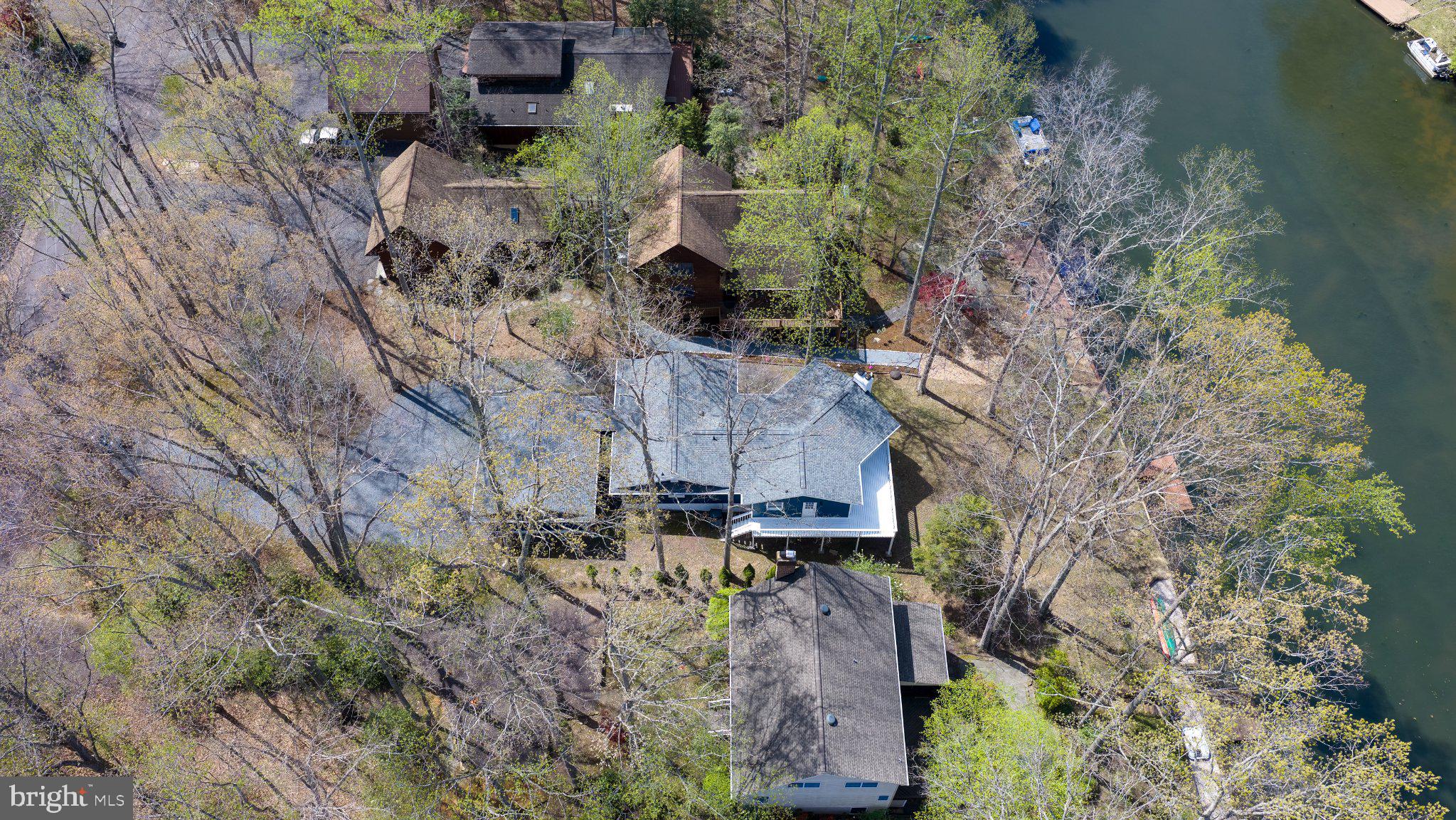 LAKE OF THE WOODS - Residential