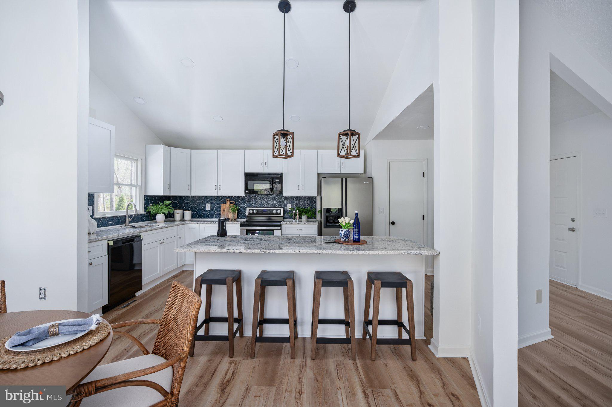 LAKE OF THE WOODS - Residential