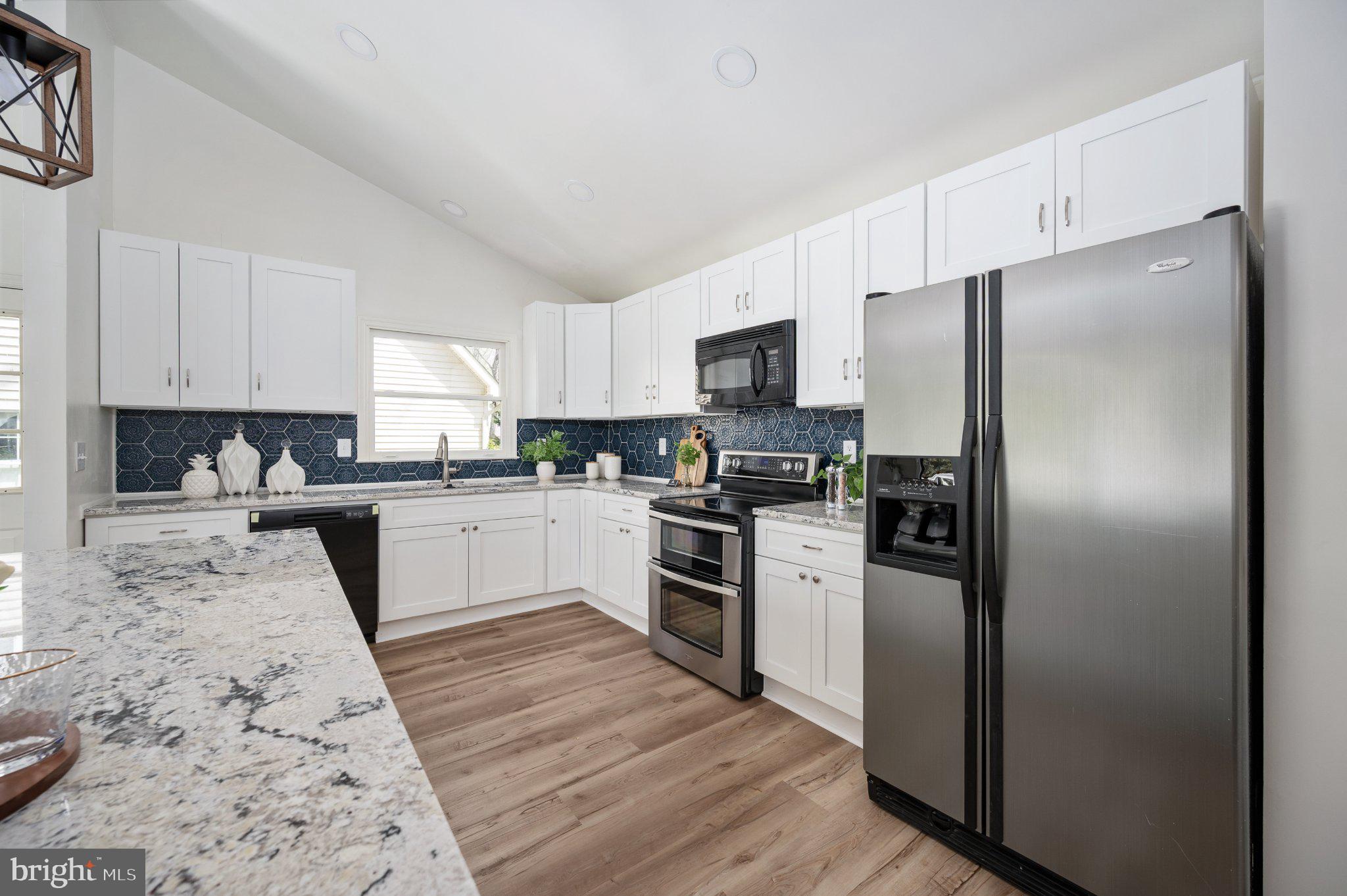 LAKE OF THE WOODS - Residential