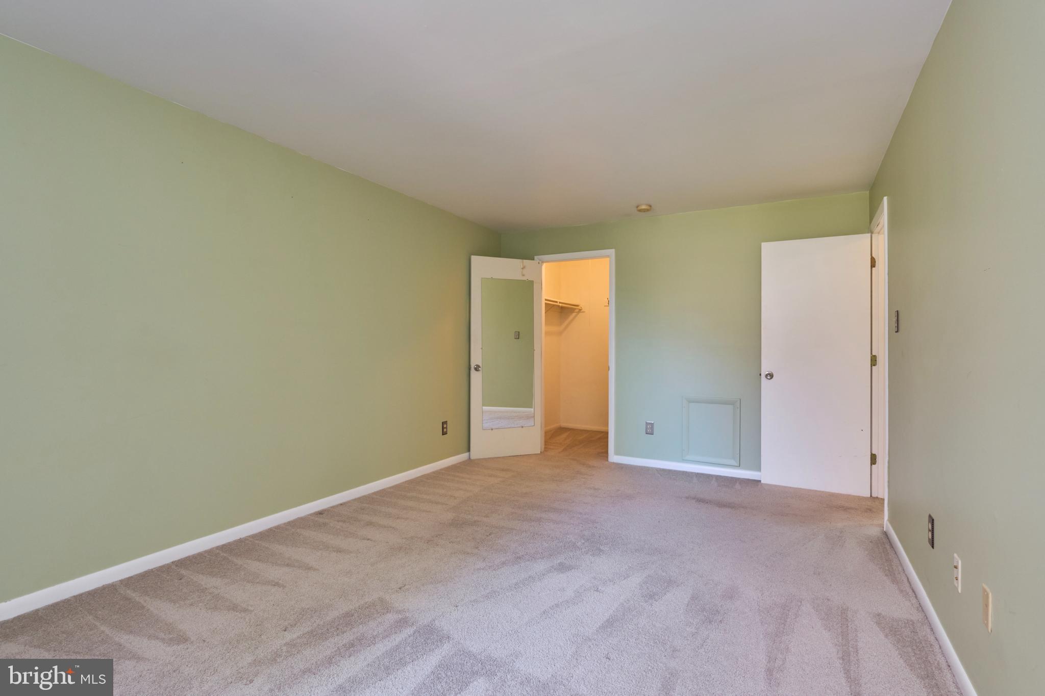 WOODBURN VILLAGE - Residential