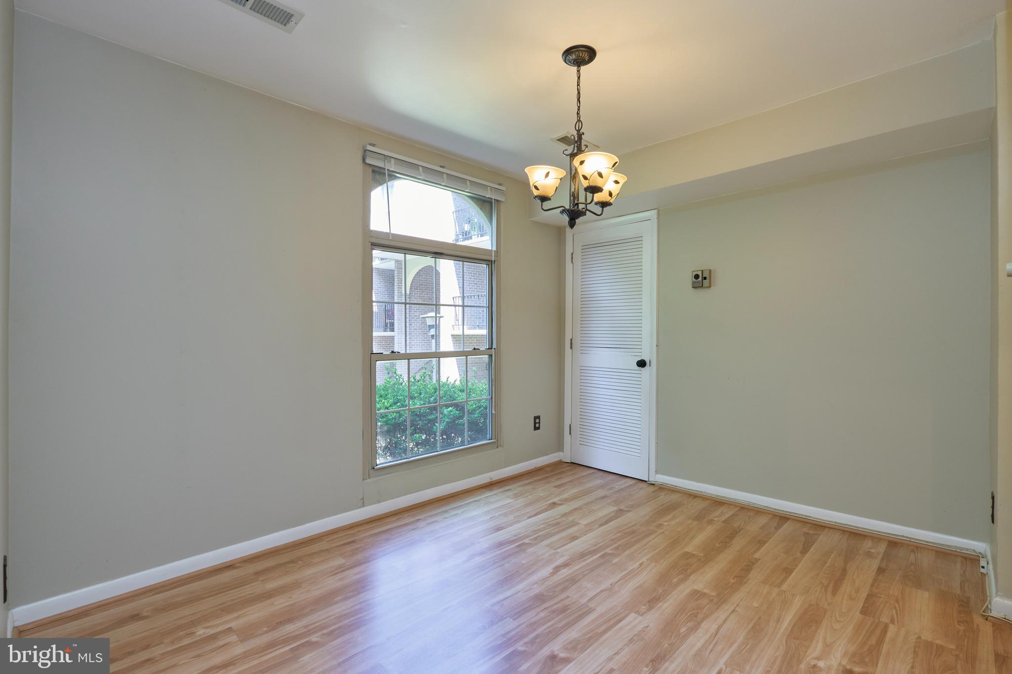 WOODBURN VILLAGE - Residential