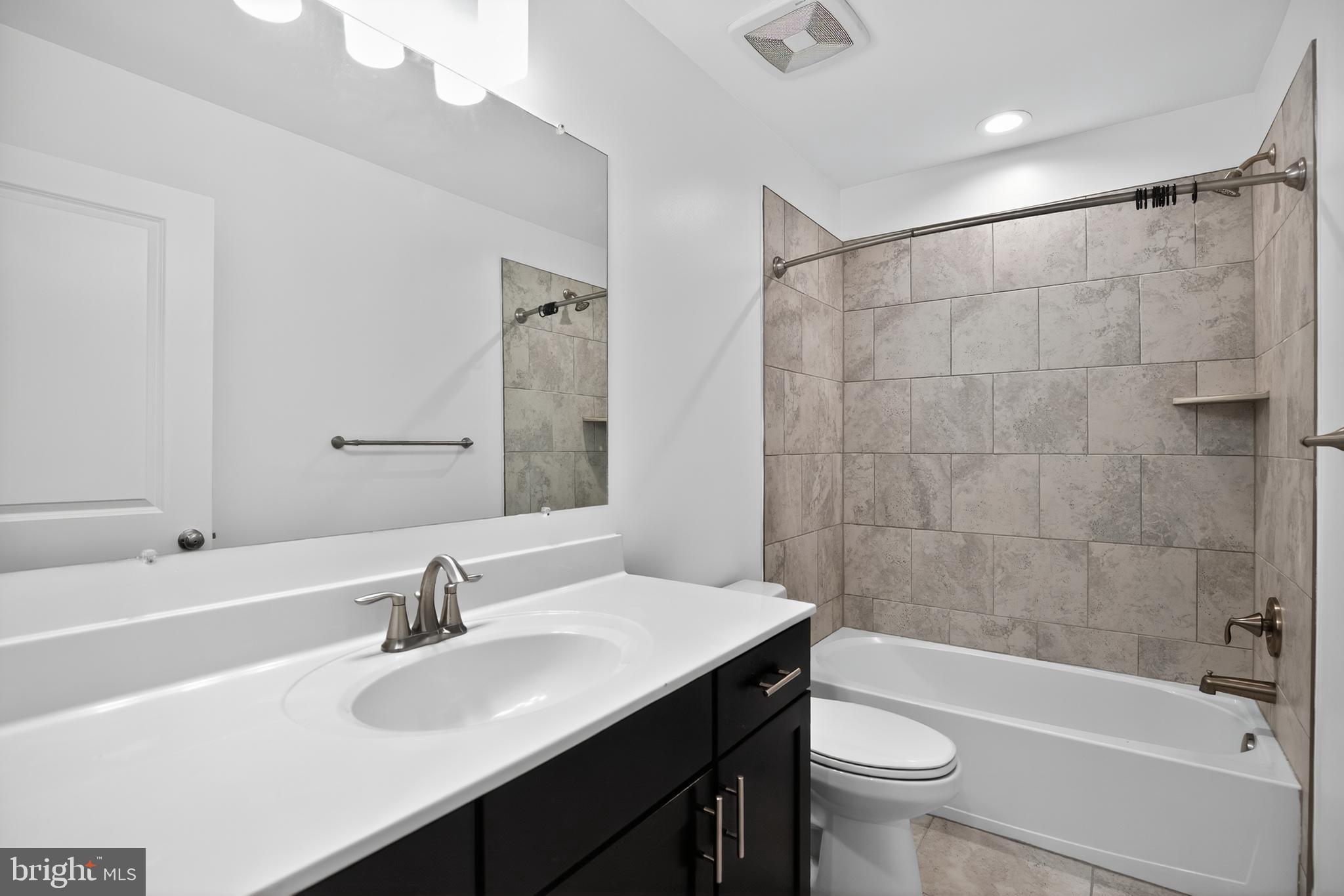 STONEHAVEN - Residential