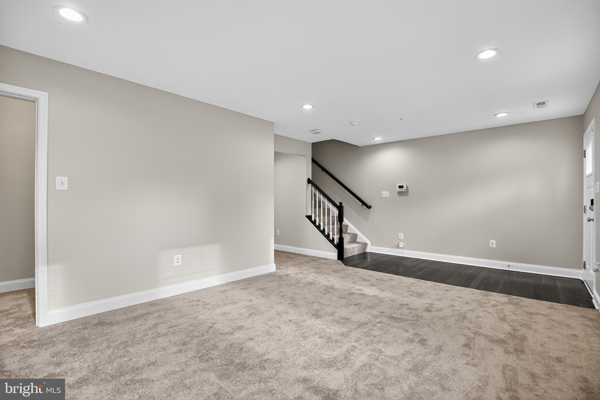 STONEHAVEN - Residential