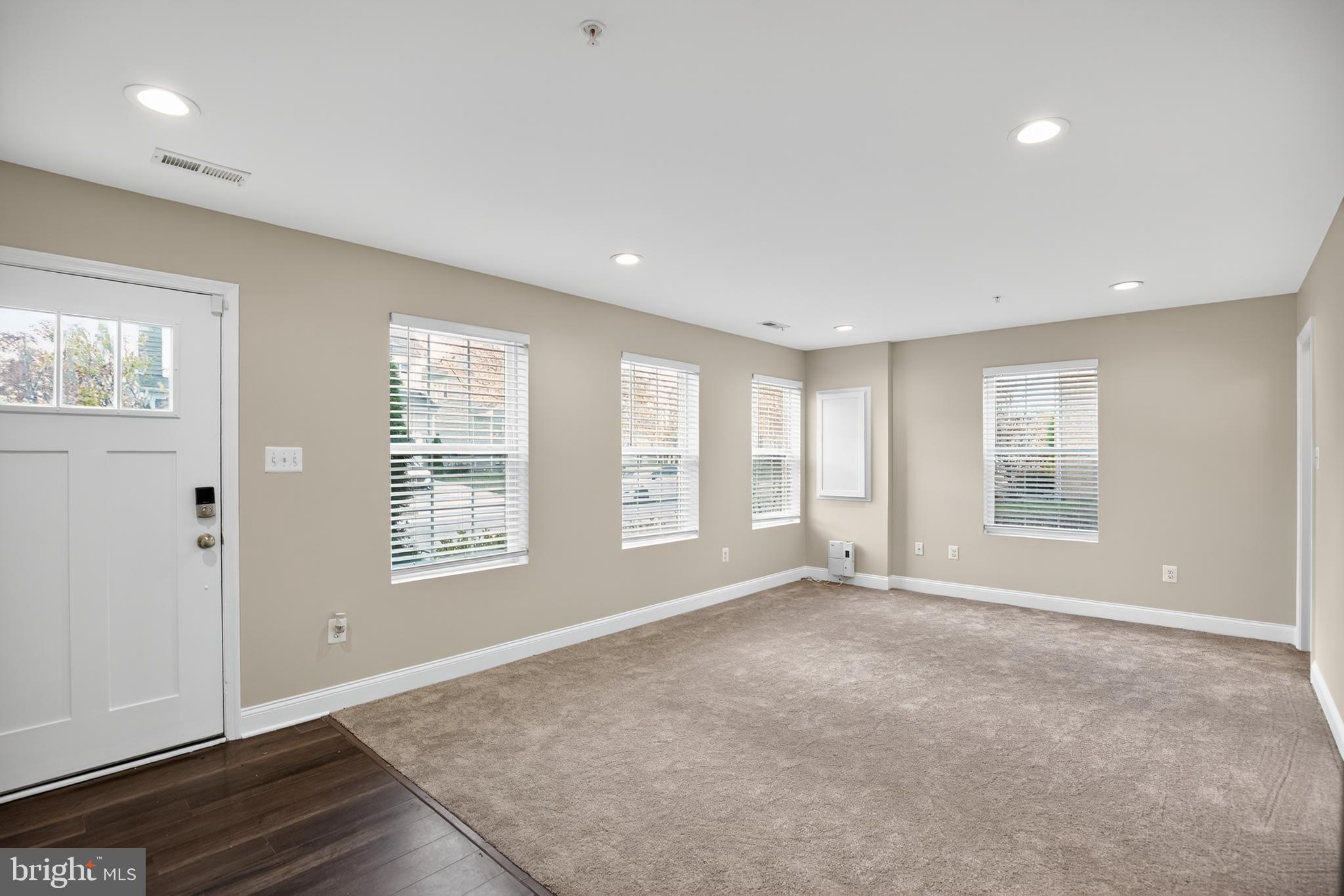 STONEHAVEN - Residential